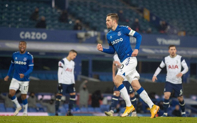 争冠集团 争冠集团